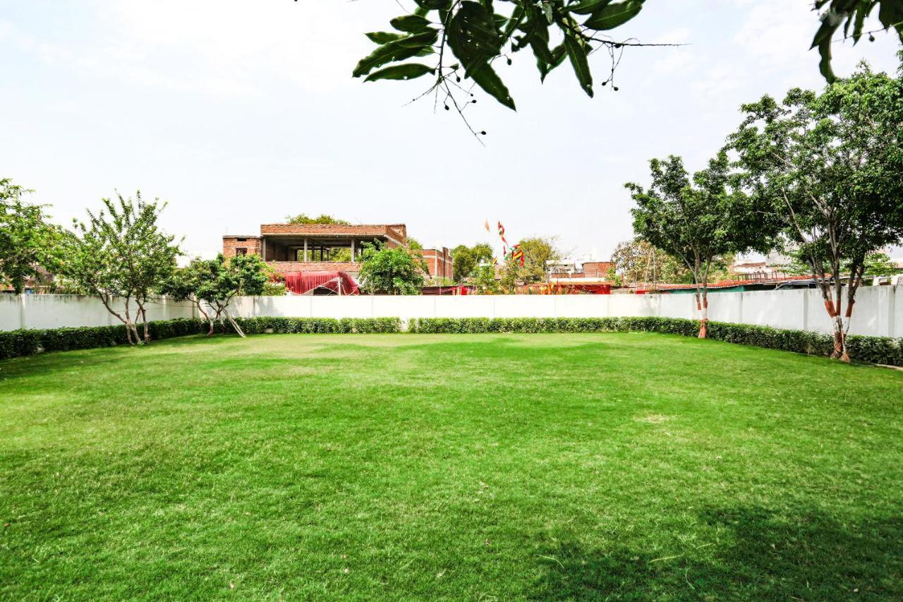 Fabhotel Shivam Palace Varanasi Exterior foto