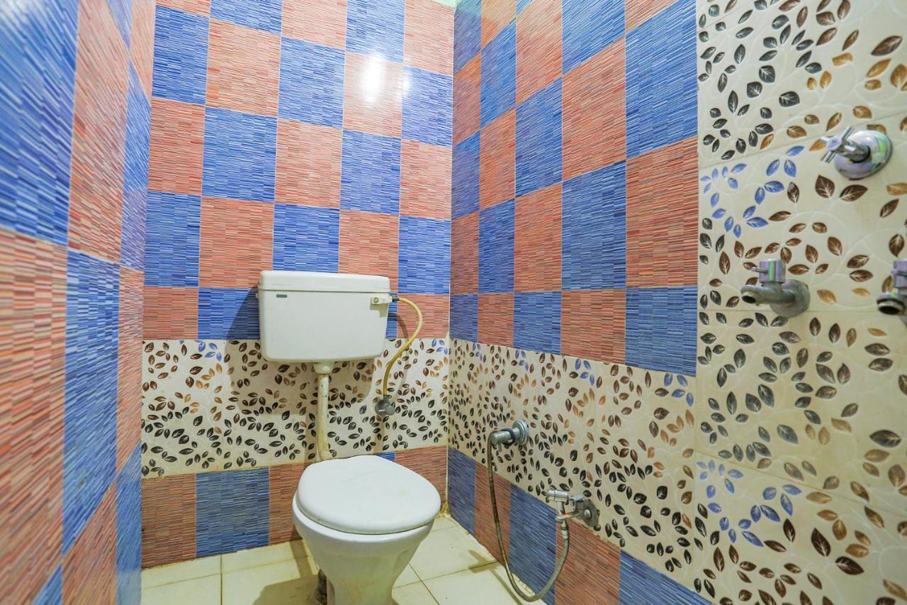 Fabhotel Shivam Palace Varanasi Exterior foto